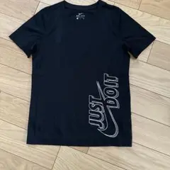 Nike ブラック Tシャツ ジュニアSサイズ JUST DO IT