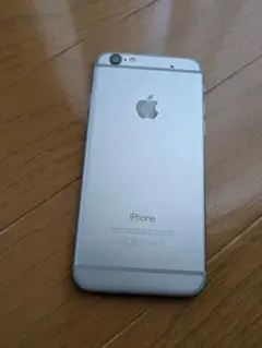 Apple iPhone 6 シルバー 16GB