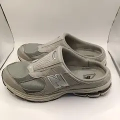 New Balance 2002R 28cm