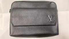 Item thumbnail for item 92d04341-ffa9-4e83-ace1-2f04f8efee52