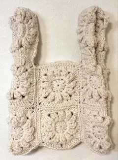 【ハンドメイド】モチーフ編み　ぷっくりお花のハンドバッグ