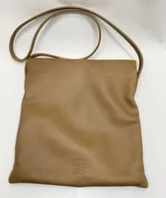ロエベ アナグラムナッパレザーショルダーバッグ