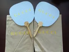 GUCCI うちわ２本セット 〈過去販売価格：１本28,030円／専用袋付き〉