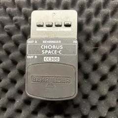 BEHRINGER CHORUS SPACE-D CD400