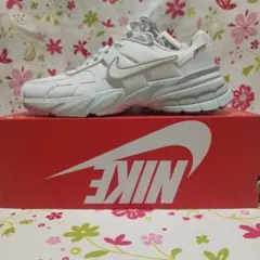ナイキ 新品 ゴアテックス nike gore-tex V2K RUN