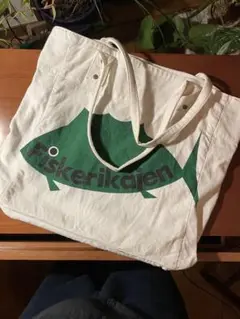 Item thumbnail for item e3f2f4a1-00a4-4ab5-aa82-158a33b07804