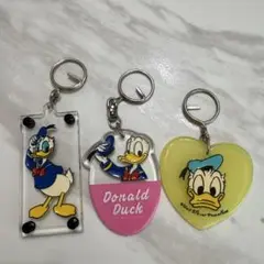 ドナルド　キーホルダー　レア　レトロ　アクリルキーホルダー　ディズニー