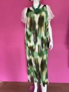 akaneプリント柄ワンピース　新品