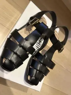スリムグルカサンダル