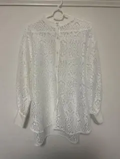 美品　白レースブラウス　透かし編み長袖　春夏