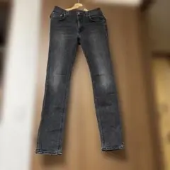 Item thumbnail for item 9deb4802-00e6-4e80-8263-77fa3adf9ca6