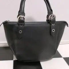 《美品》Ferragamo(フェラガモ)ハンドバッグ