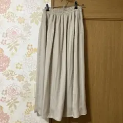 ユニクロギャザーロングスカート　ナチュラル