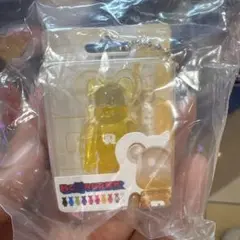 ベアブリックキーホルダー