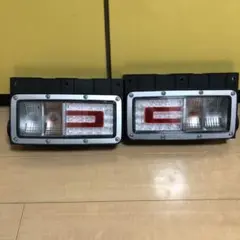 日野 純正 テールランプ 24v