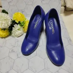 CHANEL 上品 ロイヤルブルー パンプス ヒール ロゴマーク チャンキー