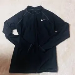 NIKE　ナイキ　ラッシュガード　　160サイズ　ブラック　子ども用