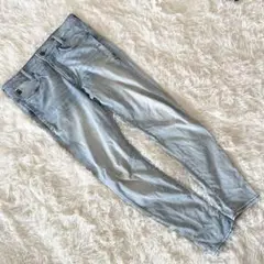 《ジースターロウ》ストレートデニム ライトブルー ダメージ加工 ストレッチ性
