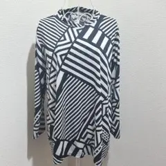 【ファミリー】長袖チュニック 黒白ストライプ柄 個性的　サイズフリー