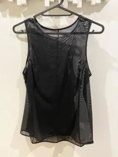 UNIQLO mamekurogouchi シアータンクトップ