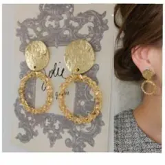 Item thumbnail for item c5bf920e-9385-4dc2-a33e-4fe9081e0ad3