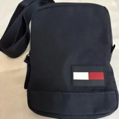 新品　トミーヒルフィガー ショルダーバッグ ネイビー