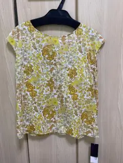 新品　 ブラウス　リバティ