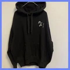 ユニクロ レディース パーカー スヌーピー 黒 M 限定 コラボ トレーナー