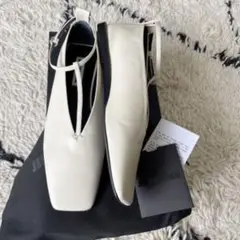 【JIL SANDER】Tストラップシューズ