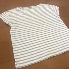 フランスのオーチバルのTシャツ