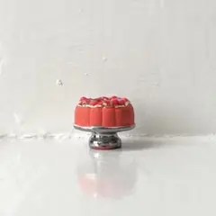 ベリーのケーキ｜フランス製フェーブ