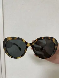 Burberryサングラス