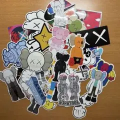 KAWS ステッカー コンパニオン