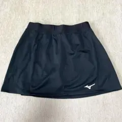 ミズノテニススコート　ブラック