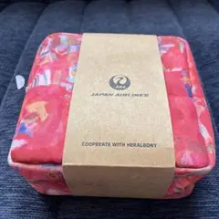 Item thumbnail for item 3efc17c1-26fa-4056-999a-702147a7be04