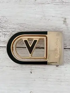 Item thumbnail for item 705d76de-579c-4e59-b645-ea0b7b1bcaa0