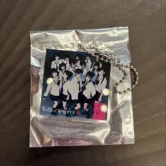 AKB48 制服が邪魔をする