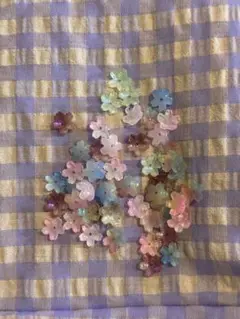 花型プラスチックビーズ 30個入り
