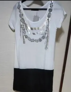 新品　PAGEBOY お洒落バイカラーTロングシャツMサイズビーズ装飾付き