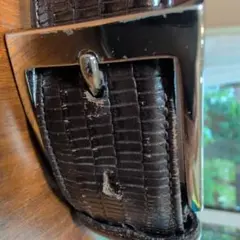 焦茶レザーベルト クロコダイルパターン