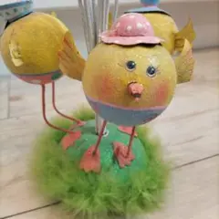 イースター　ひよこ　ブリキオブジェ