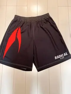 ショートパンツ ブラック/レッド　ラディカルフィットネス