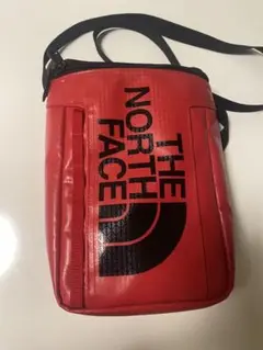 THE NORTH FACE レッドショルダーバッグ