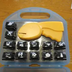 エンボスパンチ
