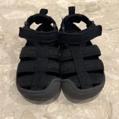 ベビー・キッズ・ブラック・サンダル・ストラップサンダル・14cm