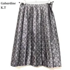 ギャバジンKT 花柄プリーツスカート Gabardine K.T グレー