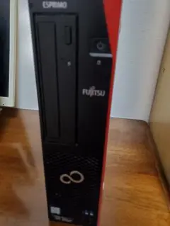 Fujitsu製 ESPRIMO D588/TX　新品換装済み有