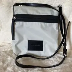 マークジェイコブス ナイロン×レザー ショルダーバッグ ホワイト クロスボディ