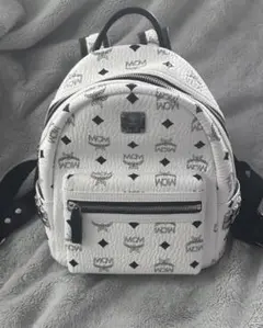 MCM リュック サイドスタッズ バックパック ホワイト 白