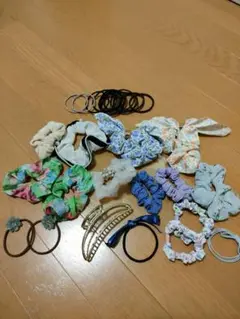 大量シュシュ・ヘアゴムなど30点セット